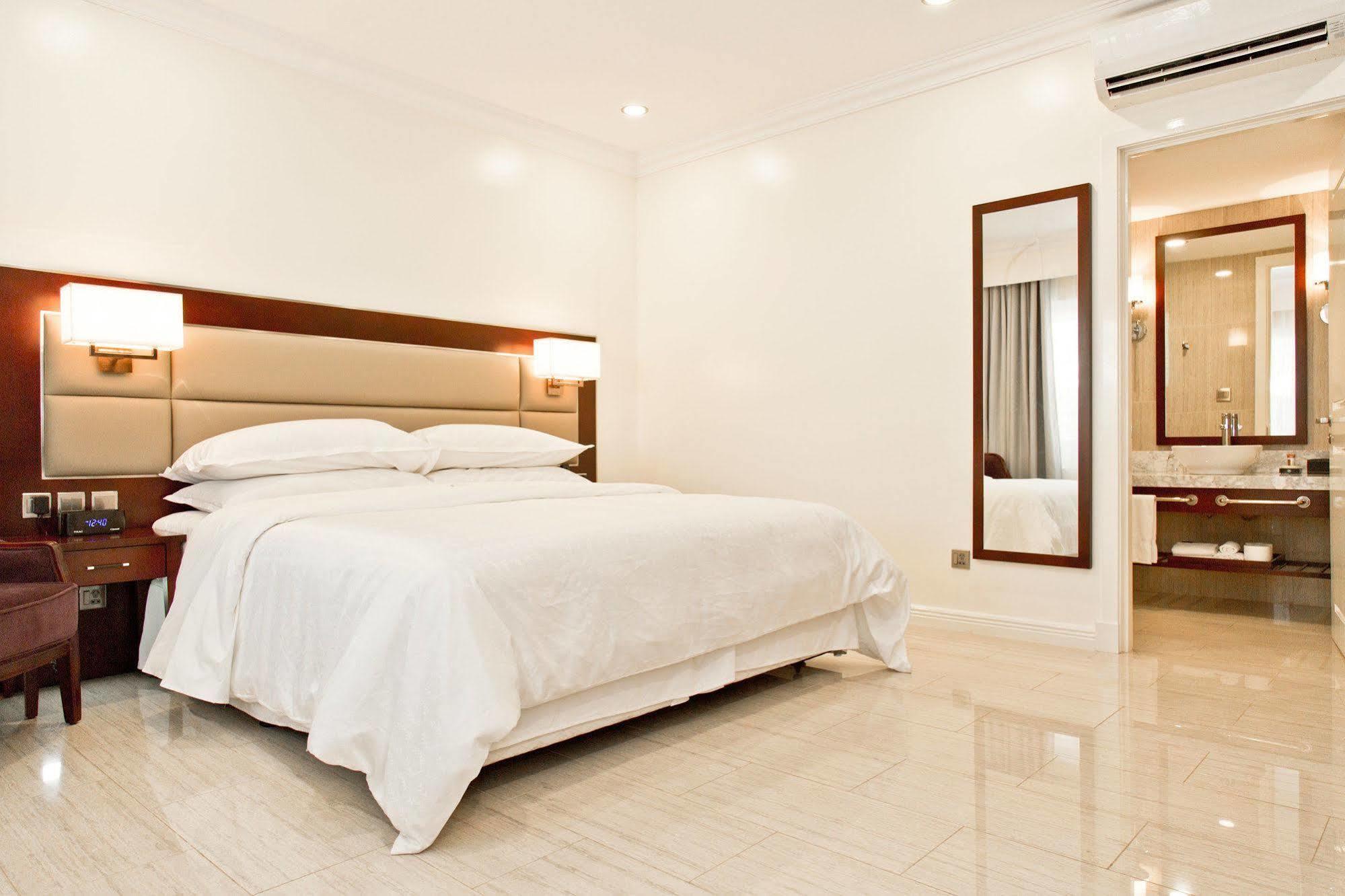 Sheraton Samoa Aggie Grey'S Hotel & Bungalows Apia Esterno foto